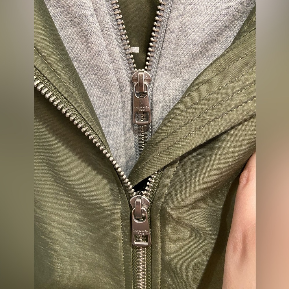 Calvin Klein Layered Jeans Jacket 🫒 - Picture 5 of 11